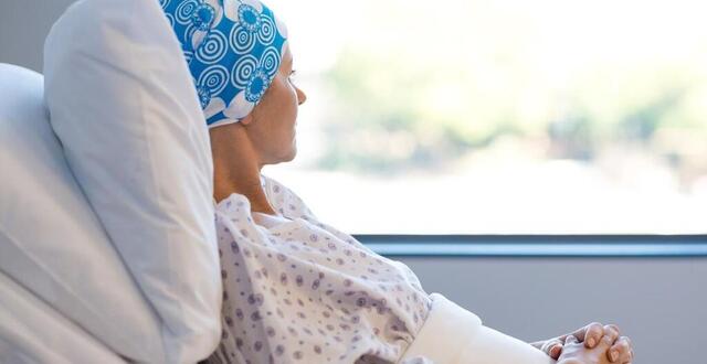 photo la jeune maman américaine a vécu un protocole de chimiothérapie pour rien en raison d’une erreur médicale. 